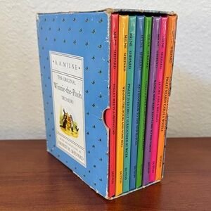 Vintage The Original Winnie-the-Pooh Treasury Book Set Milne 8 Hardcover 1990